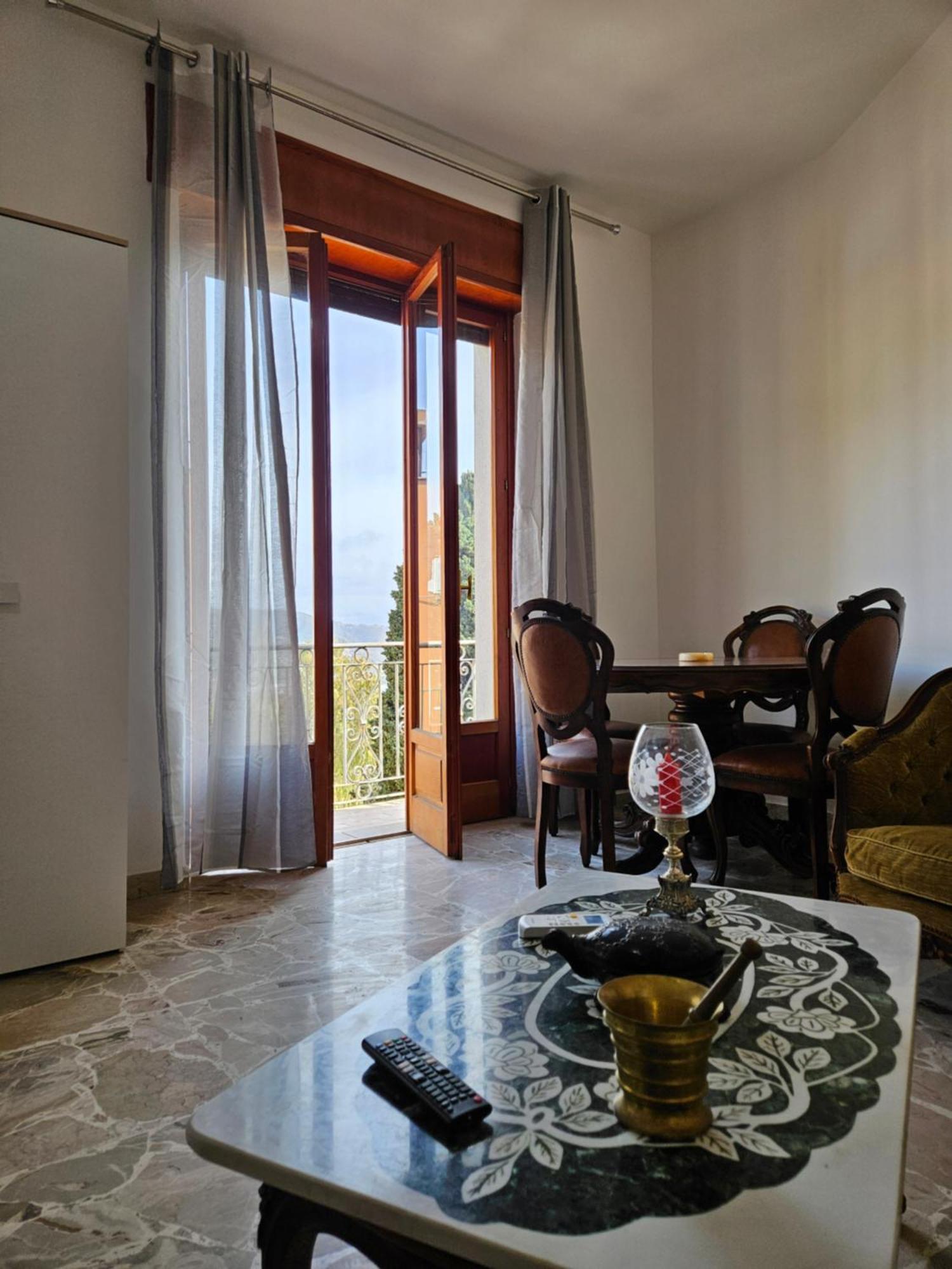 Porta Messina Rooms Taormina Exterior photo
